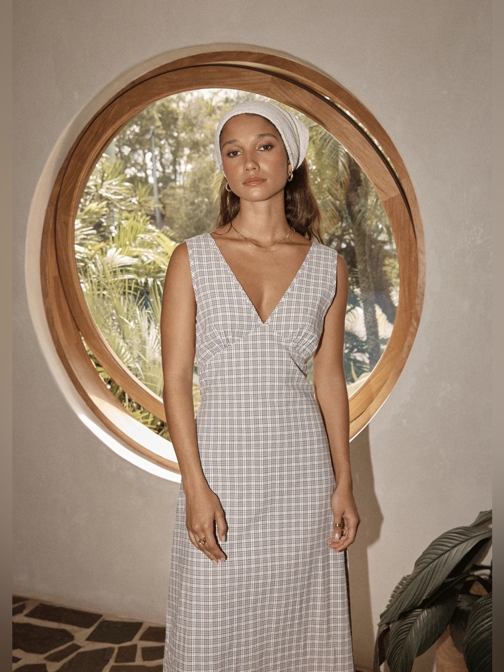 Afends TULLY SEERSUCKER MAXI DRESS - Picture 4 of 6